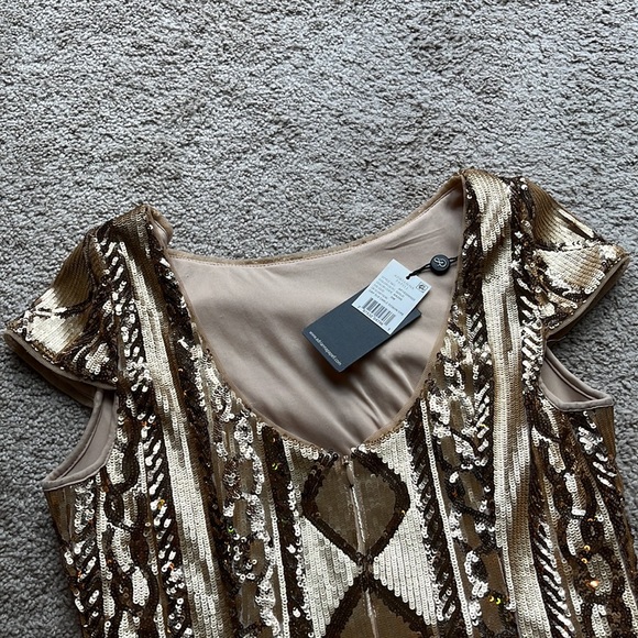 NWTs Gold Dress - Adrianna Papell - Picture 7 of 11